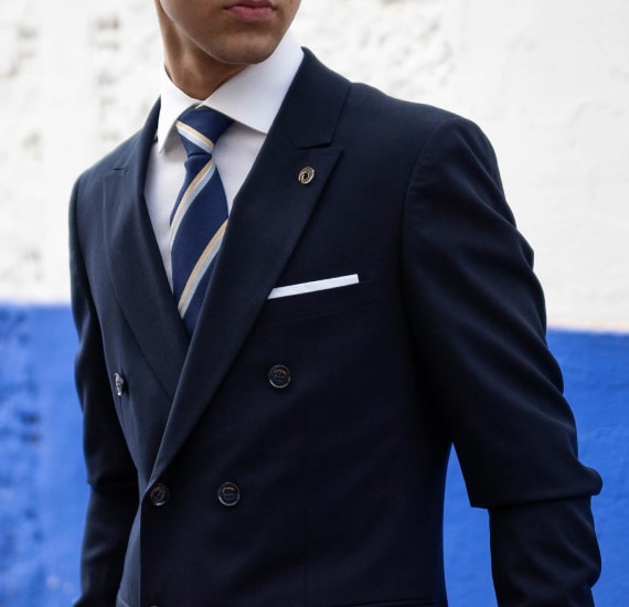 Trajes los muchachos